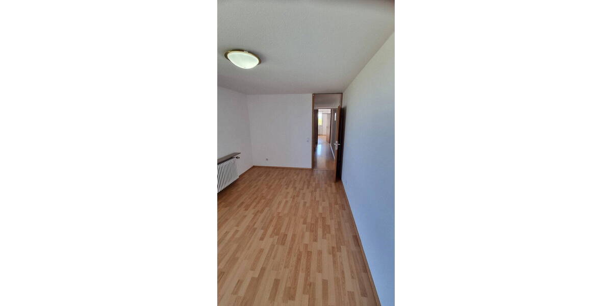 Etagenwohnung Kornwestheim - 3 Zimmer, 84 m&sup2;, 312.000&euro; | Angebot:26343978