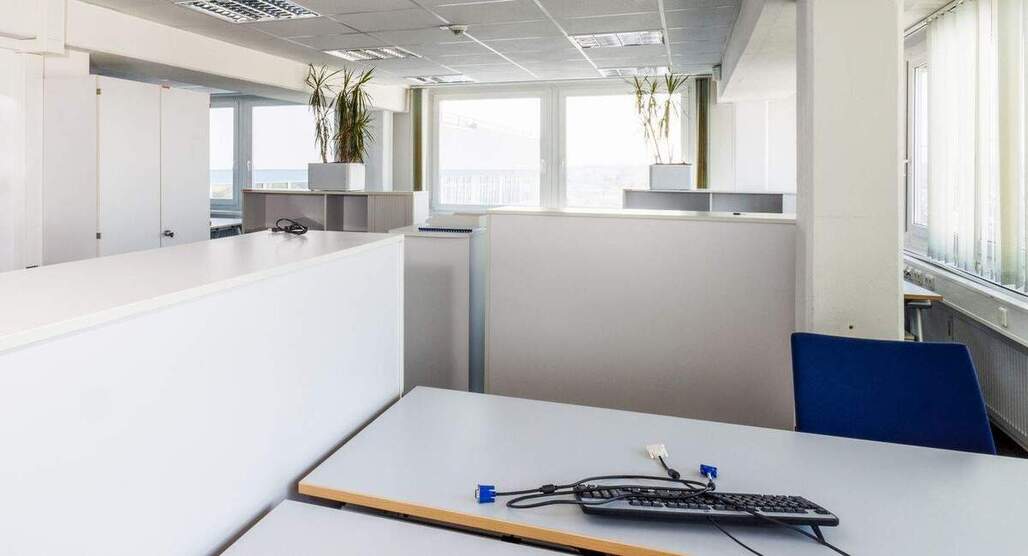 Büroflächen unterschiedlicher Größe in bester Aussichtslage - All-in-Miete zimmer
