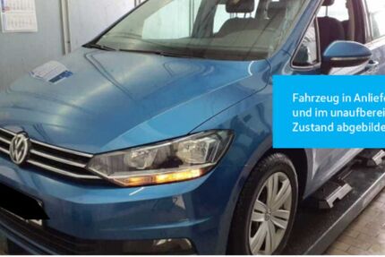 VW Touran 78.611 km 25.430 &euro; Stuttgart-Wangen 70188