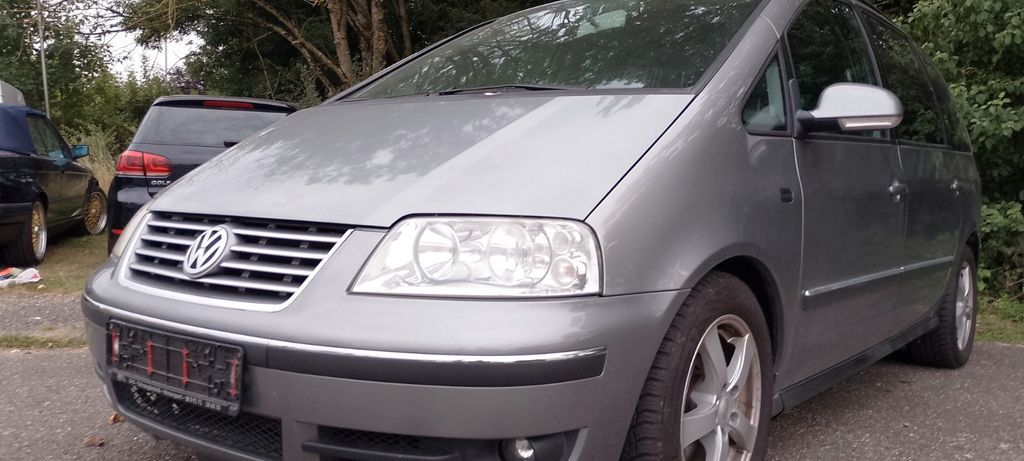 VW Sharan 233.000 km 1.990 € Ludwigsburg 71642