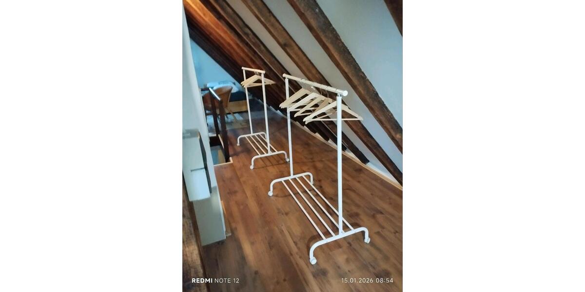 Dachgeschoßwohnung Stuttgart Feuerbach - 2 Zimmer, 88 m&sup2;, 1.250&euro; | Angebot:25998750