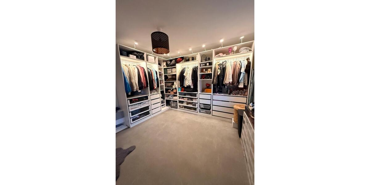 Etagenwohnung Ludwigsburg Oßweil - 3 Zimmer, 75 m&sup2;, 1.100&euro; | Angebot:25795450