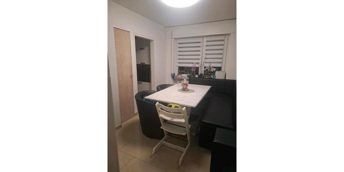 Erdgeschoßwohnung Böblingen - 4.5 Zimmer, 85 m&sup2;, 330.000&euro; | Angebot:26900877