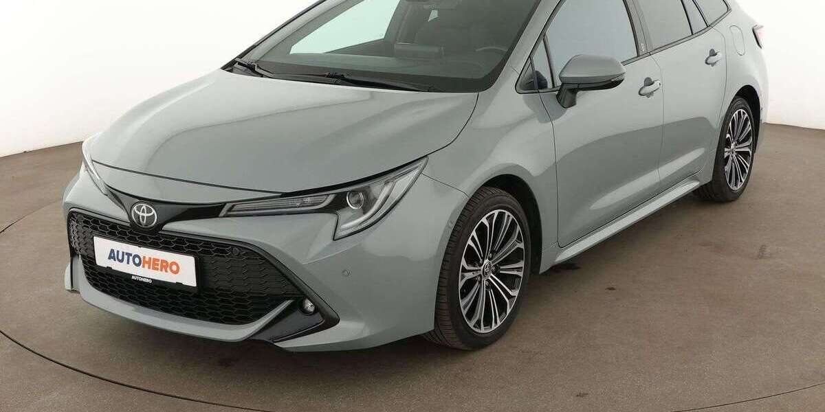 Toyota Corolla 70.992 km 16.990 &euro; Stuttgart 70195