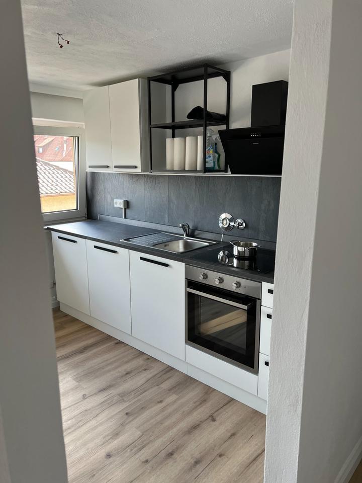 Helle und moderne Zwei-Zimmerwohnung | 66m2 | Zentrale Lage in PF