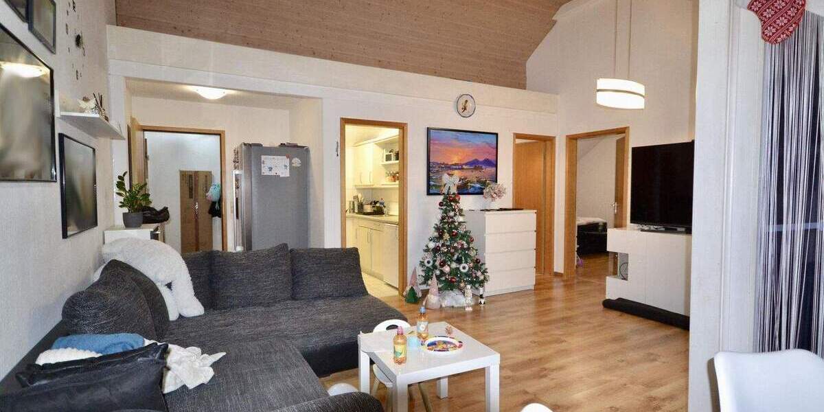 Etagenwohnung Vaihingen Vaihingen an der Enz - 3 Zimmer, 61 m&sup2;, 220.000&euro; | Angebot:24528833