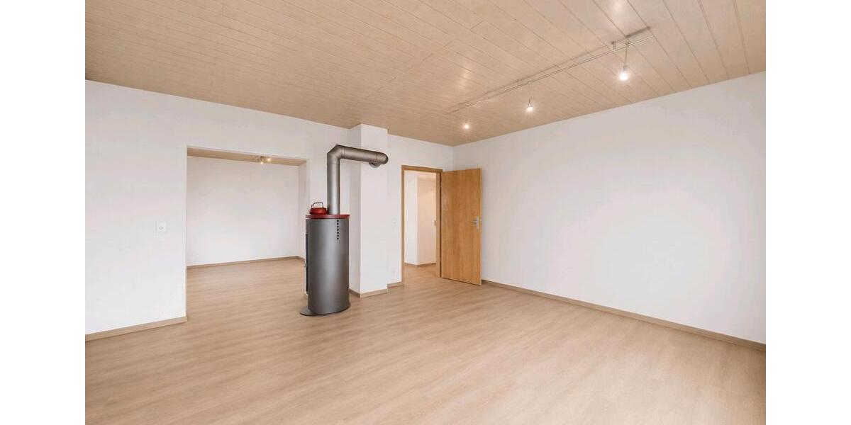 Einfamilienhaus Rottenburg am Neckar - 2 Zimmer, 98 m&sup2;, 1.200&euro; | Angebot:27623332