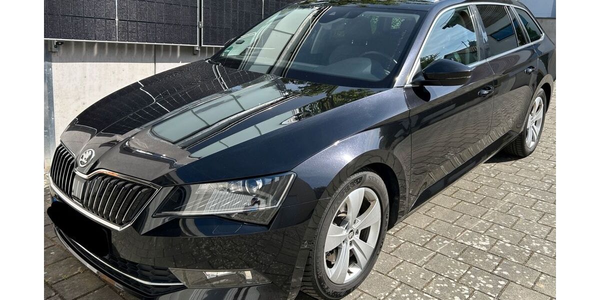 Skoda Superb 135.000 km 19.500 &euro; Reutlingen 72768