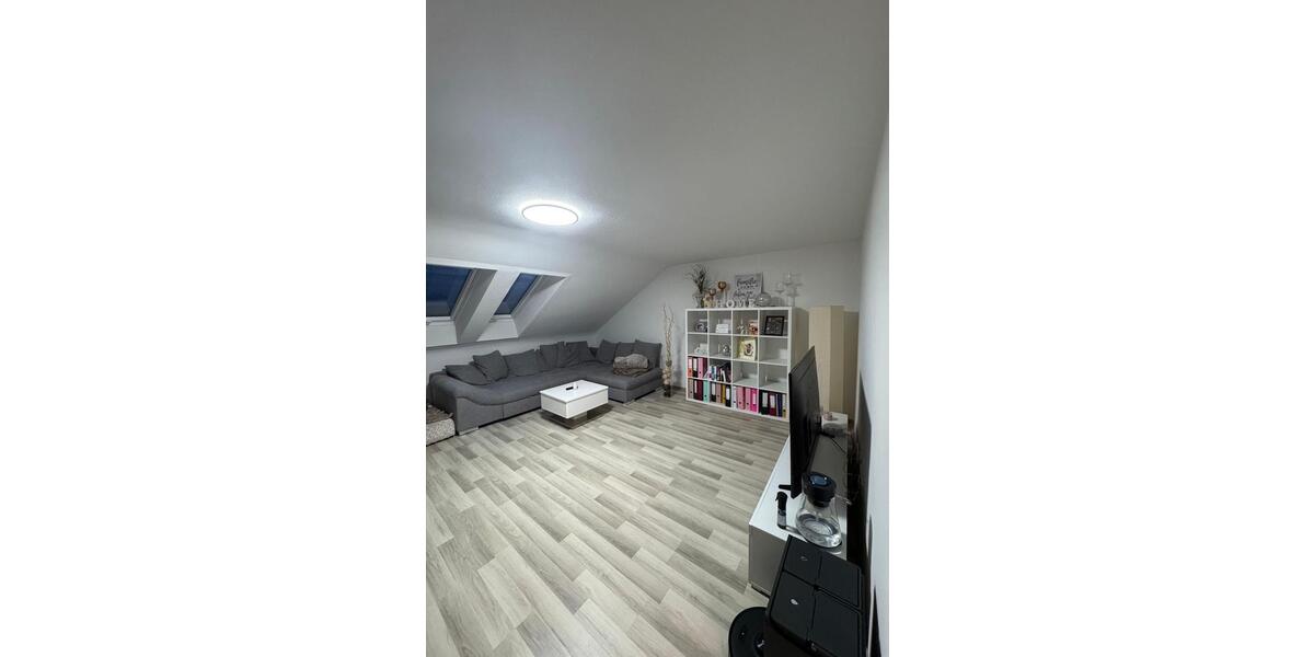 Dachgeschoßwohnung Pforzheim Eutingen - 2 Zimmer, 69 m&sup2;, 724&euro; | Angebot:26446603