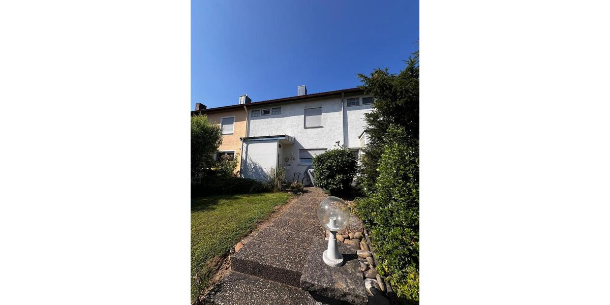 Reihenhaus Ludwigsburg Oßweil - 5 Zimmer, 125 m&sup2;, 610.000&euro; | Angebot:25993914