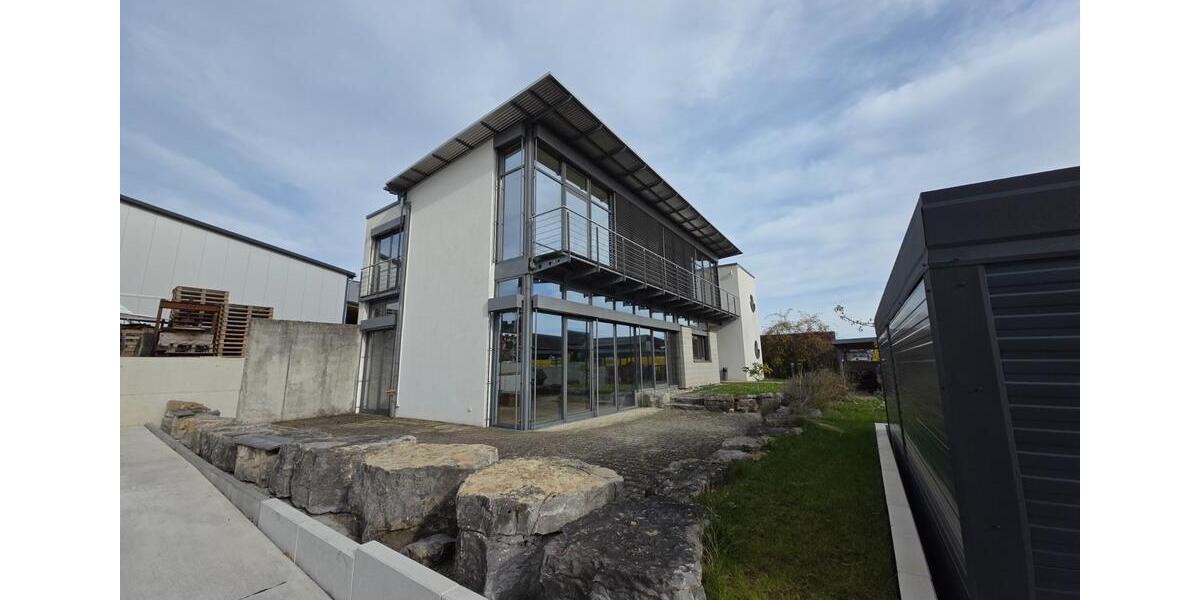 Modernes Wohn- oder Bürohaus in Weil im Schönbuch 7 zimmer