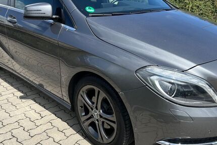Mercedes-Benz B 180 87.500 km 12.499 € Friolzheim 71292