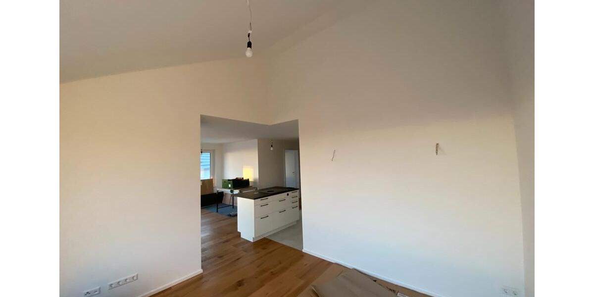 Einfamilienhaus Esslingen am Neckar Hegensberg - 3 Zimmer, 73 m&sup2;, 1.650&euro; | Angebot:25794113