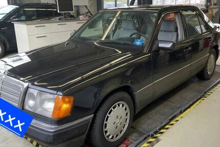 Mercedes-Benz 300 265.000 km 11.999 &euro; Ehningen 71139