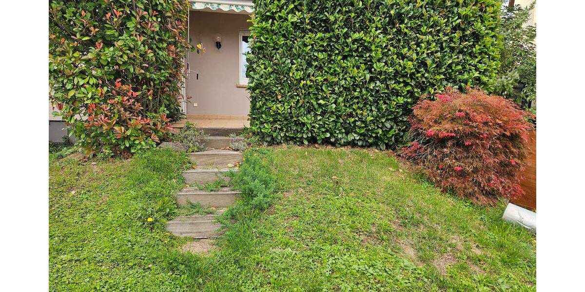 Terrassenwohnung Markgröningen - 4 Zimmer, 100 m&sup2;, 1.100&euro; | Angebot:24711918