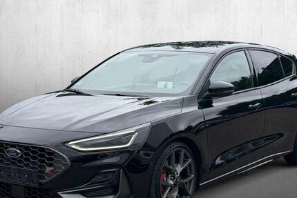 Ford Focus 48.050 km 28.990 &euro; Ludwigsburg 71636