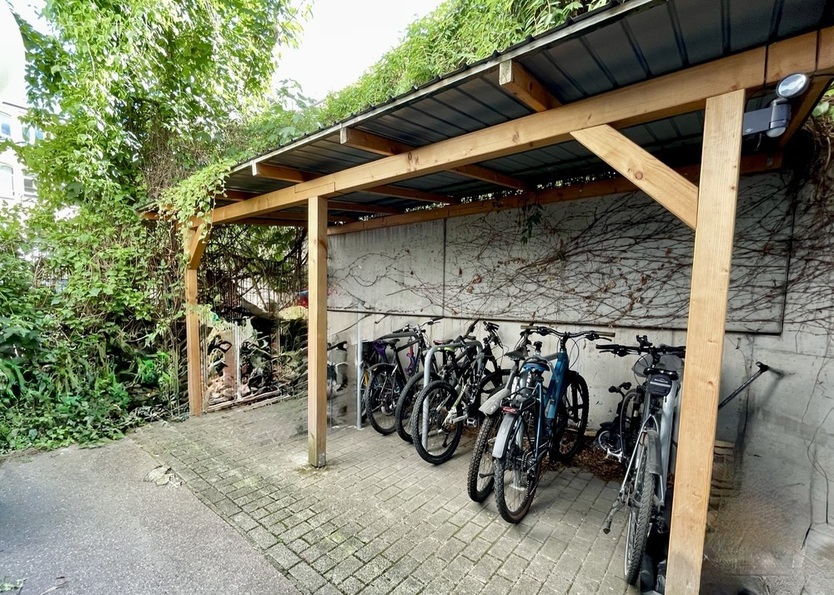 Eingerichtetes WG-Zimmer TOP-Lage S-West S-Bahn Schwabstr.