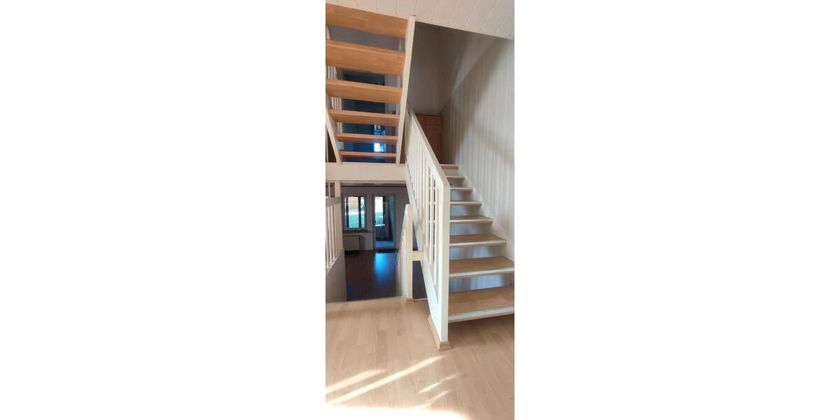 Doppelhaushälfte Bad Liebenzell - 4.5 Zimmer, 95 m&sup2;, 1.450&euro; | Angebot:27618976