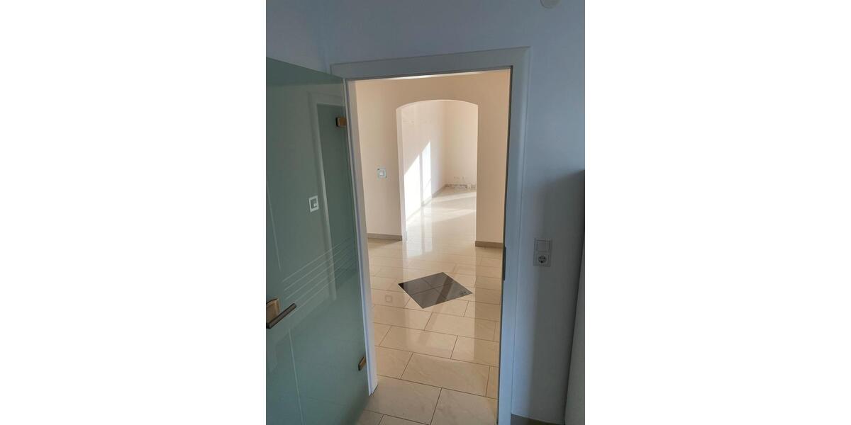 Einfamilienhaus Pforzheim - 3.5 Zimmer, 85 m&sup2;, 1.050&euro; | Angebot:25350374