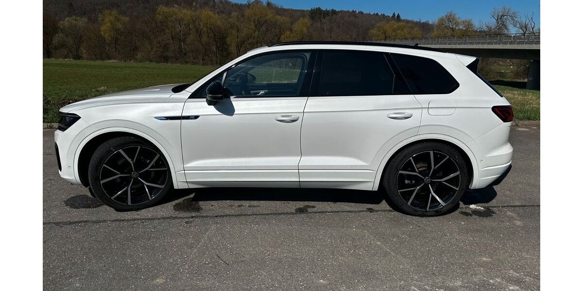 VW Touareg 57.700 km 57.999 &euro; Reutlingen 72766