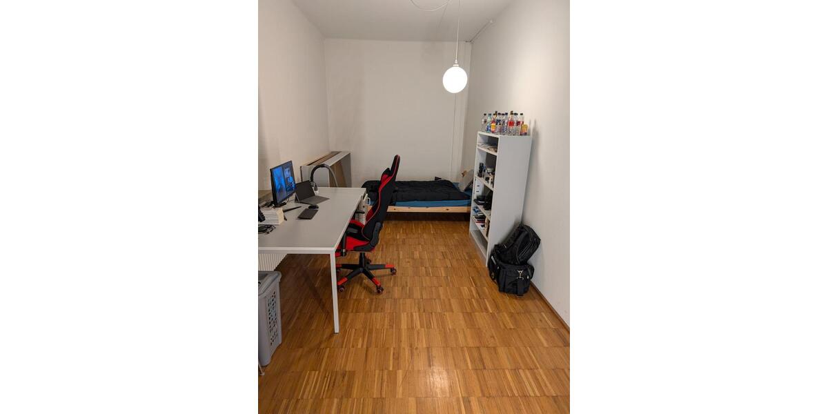 Etagenwohnung Tübingen Derendingen - 1 Zimmer, 19 m&sup2;, 297&euro; | Angebot:24469066
