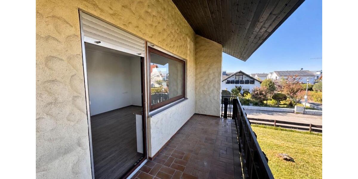 Etagenwohnung Pliezhausen - 4 Zimmer, 109 m&sup2;, 1.380&euro; | Angebot:26423371