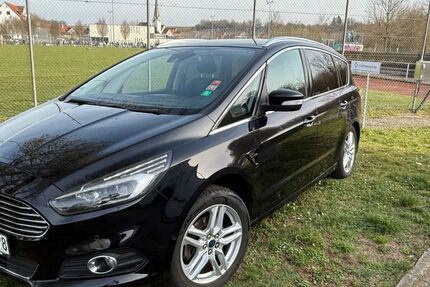 Ford S-Max 134.500 km 16.000 &euro; Aichtal 72631