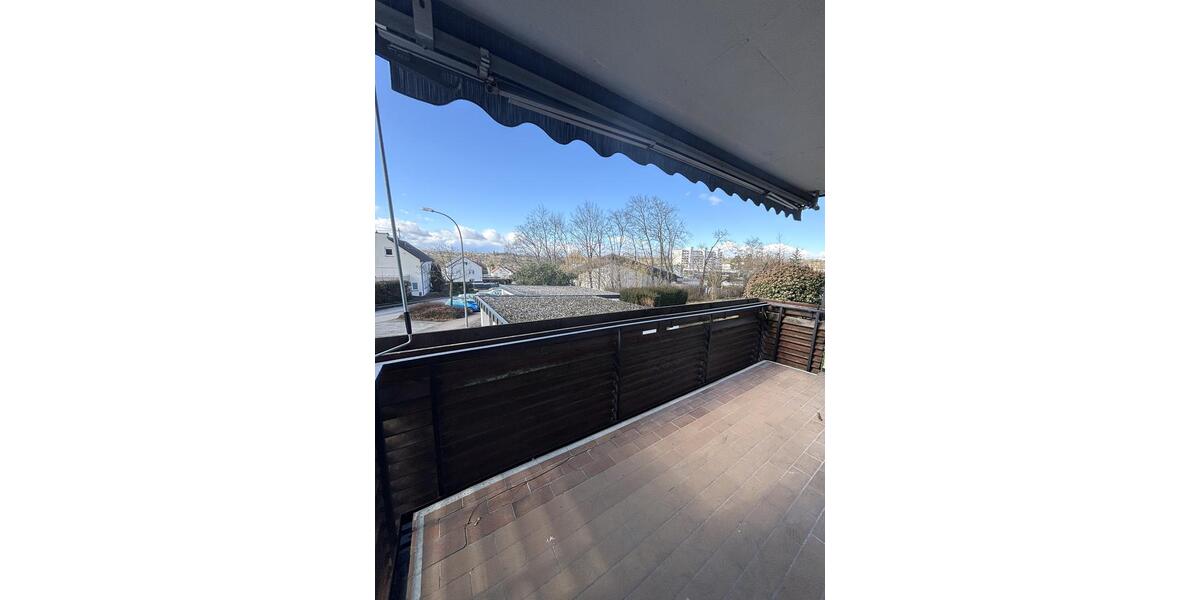 Etagenwohnung Ludwigsburg Hoheneck - 5.5 Zimmer, 135 m&sup2;, 1.800&euro; | Angebot:25993866