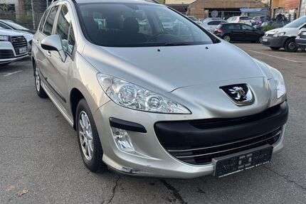 Peugeot 308 153.000 km 2.999 &euro; Stuttgart 70469