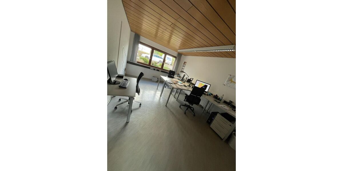 Funktionale Büro- oder Praxisfläche in Nürtingen - Gewerbeobjekt Nürtingen Neckarhausen | Angebot:27608203