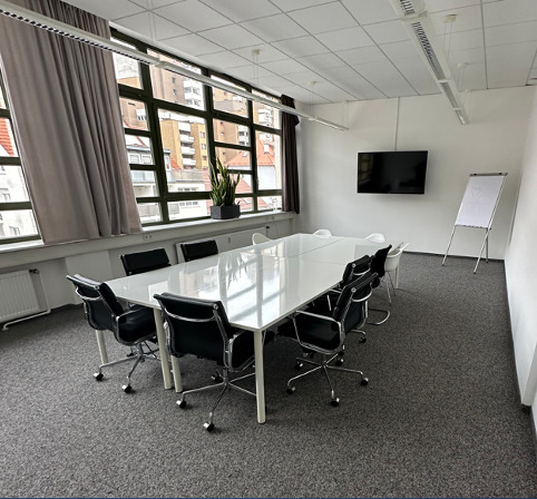 Helles Office Loft Style in Esslingen West - All-in-Miete