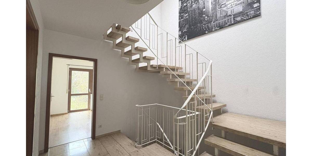 Einfamilienhaus Bietigheim-Bissingen Bietigheim - 6 Zimmer, 183 m&sup2;, 2.379&euro; | Angebot:23981763