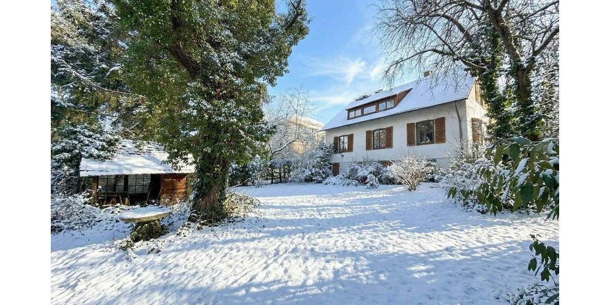 Mehrfamilienhaus, Wohnhaus Stuttgart Degerloch - 7 Zimmer, 240 m&sup2;, 1.590.000&euro; | Angebot:25704692