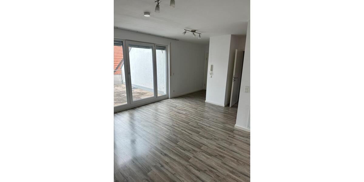 Dachgeschoßwohnung Steinenbronn - 3.5 Zimmer, 103 m&sup2;, 1.750&euro; | Angebot:26368773