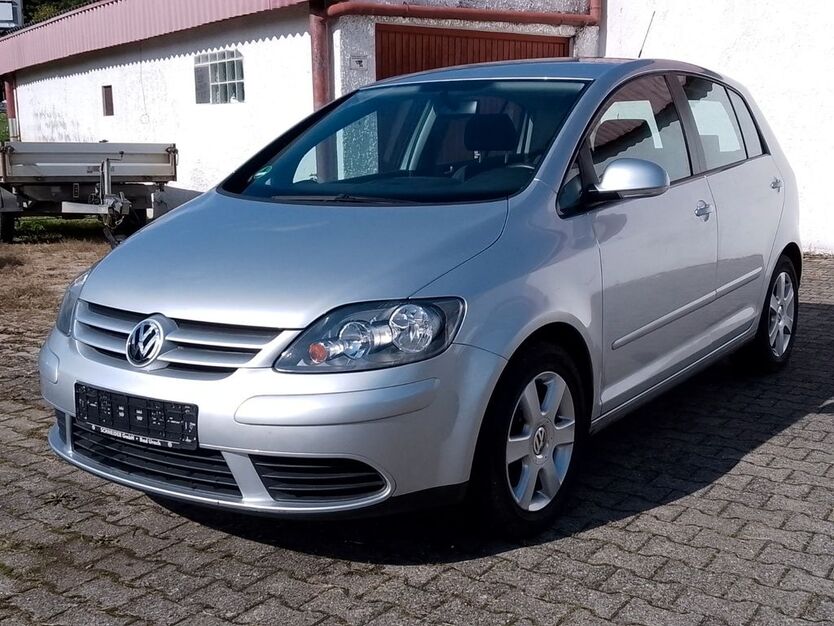 VW Golf Plus 99.000 km 5.500 € Frickenhausen 72636