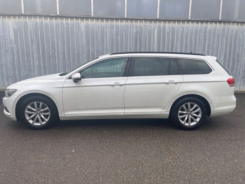 VW Passat Variant 156.000 km 11.500 € Köngen 73257