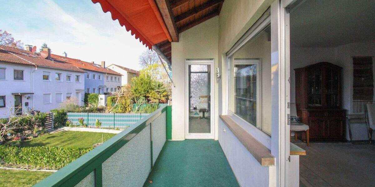 Reihenendhaus Stuttgart Rot - 6 Zimmer, 131 m&sup2;, 450.000&euro; | Angebot:25142095