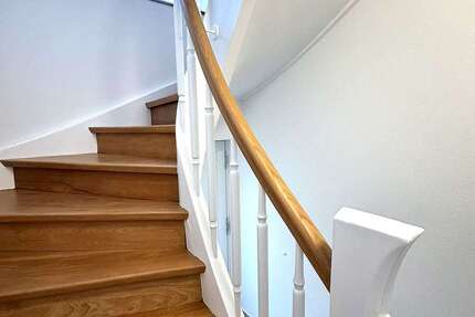 Wohnung zum Mieten in Esslingen am Neckar 1.000 € 53 m² 3 zimmer