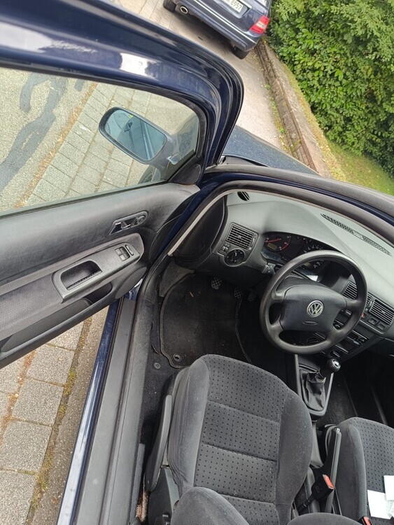 VW Golf 189.000 km 1.400 € Denkendorf 73770