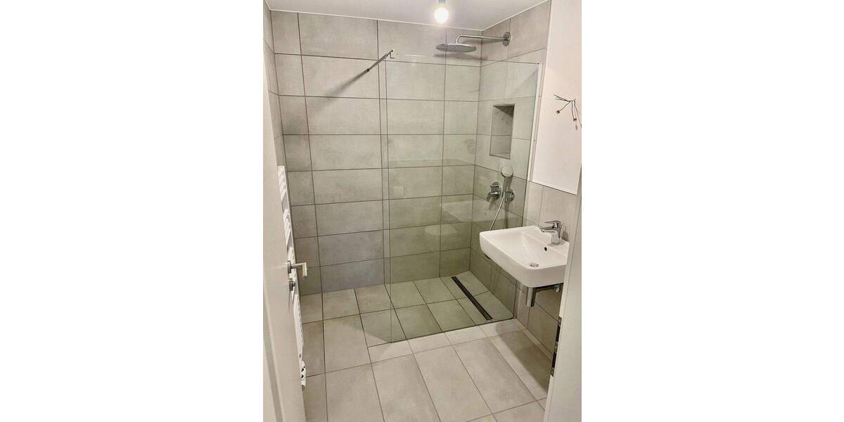 Etagenwohnung Leonberg Höfingen - 2 Zimmer, 62 m&sup2;, 269.000&euro; | Angebot:25805870