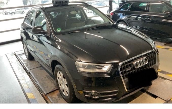 Audi Q3 115.850 km 14.990 € Sindelfingen 71065