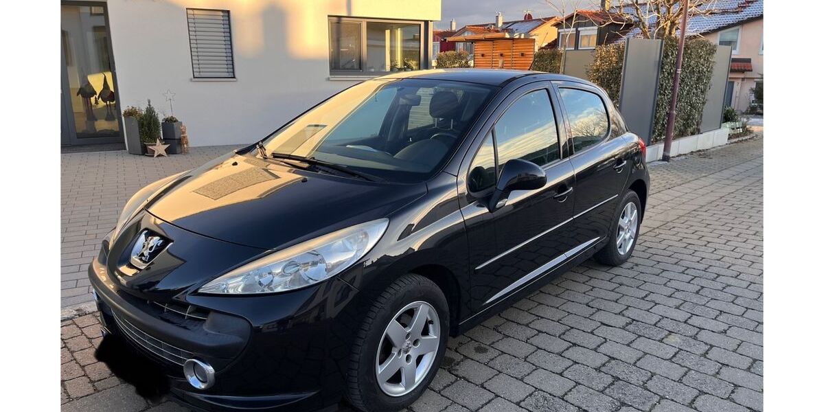 Peugeot 207 147.724 km 2.750 &euro; Hemmingen 71282