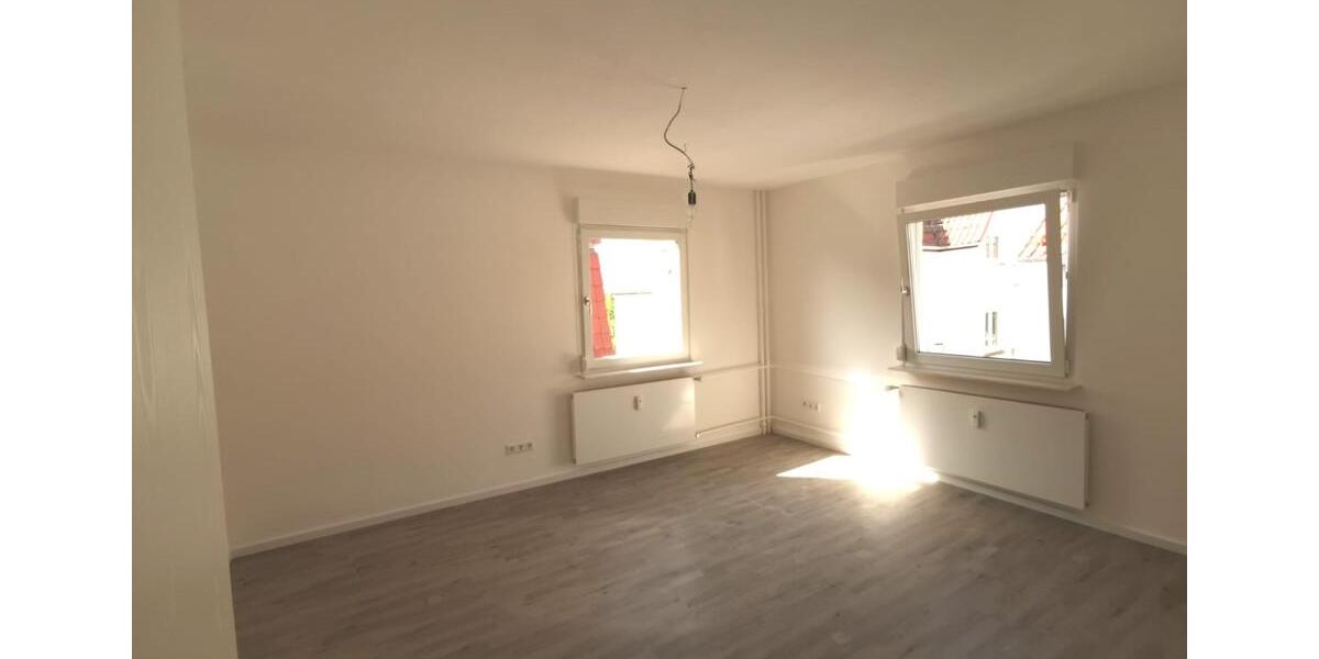 Mehrfamilienhaus, Wohnhaus Reutlingen Orschel-Hagen - 10 Zimmer, 181 m&sup2;, 750.000&euro; | Angebot:24699816