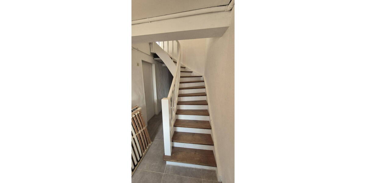 Reihenmittelhaus Pforzheim Buckenberg - 6 Zimmer, 155 m&sup2;, 390.000&euro; | Angebot:26015818