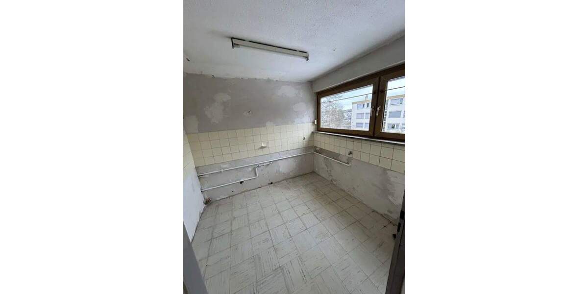 Etagenwohnung Herrenberg - 4 Zimmer, 96 m&sup2;, 330.000&euro; | Angebot:24811206