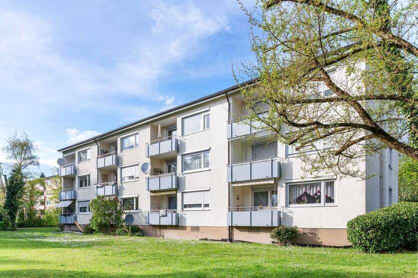 Wohnung zum Kaufen in Herrenberg 240.000 € 71 m²