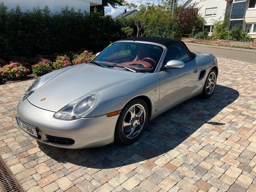 Porsche Boxster 147.000 km 24.900 € Nürtingen 72622