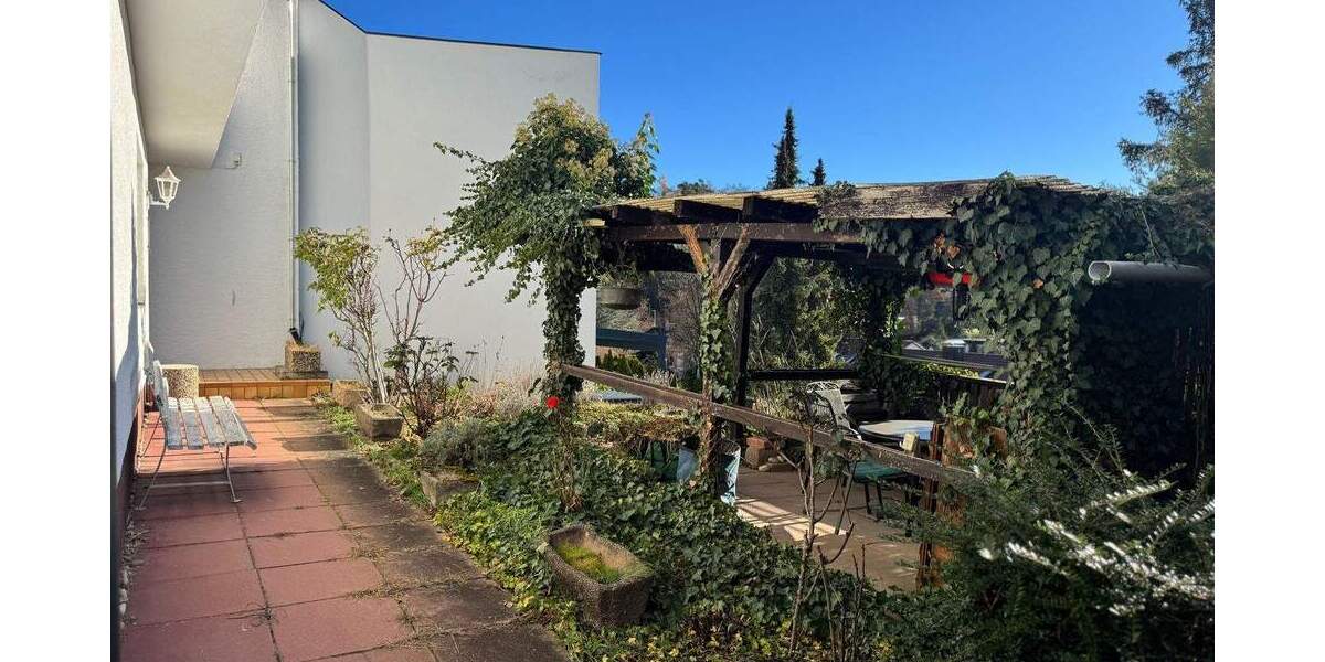 Doppelhaushälfte Böblingen - 6 Zimmer, 157 m&sup2;, 898.000&euro; | Angebot:23974307