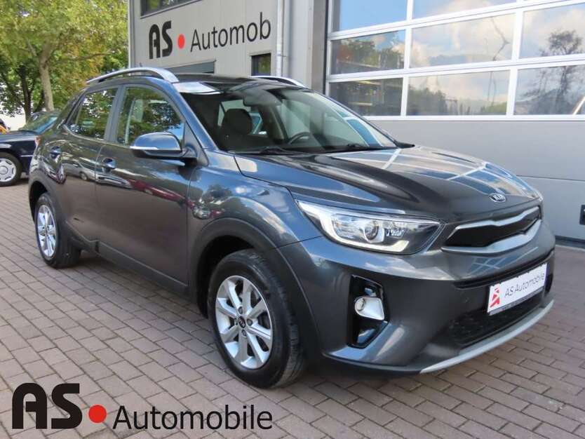 Kia Stonic 155.000 km 11.990 € Stuttgart 70329
