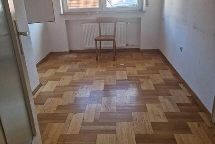 Wohnung Reutlingen Reutlingen-Betzingen - 5 Zimmer, 100 m&sup2;, 1.150&euro; | Angebot:27587740